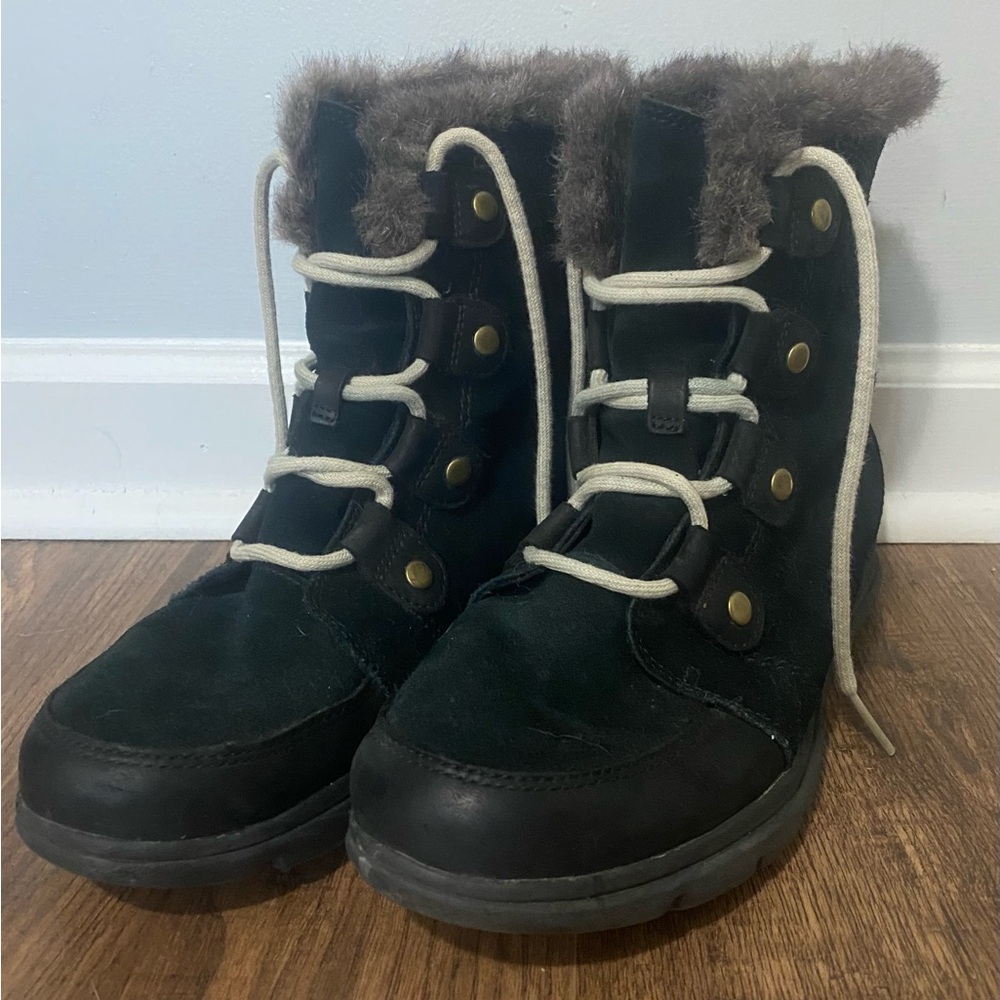 SOREL Explorer Joan Boot - Women’s Winter Snow Boots Size 11